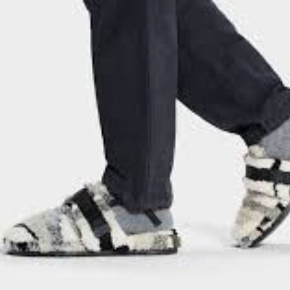 UGG Men's Fluff It Cali Collage 1119111 Grey Slip On Slide Slippers Size…